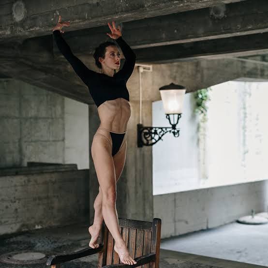 yvonne-smink-pic-competition-pole